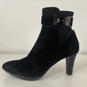 Aquatalia Reece Weatherproof Bootie NWT